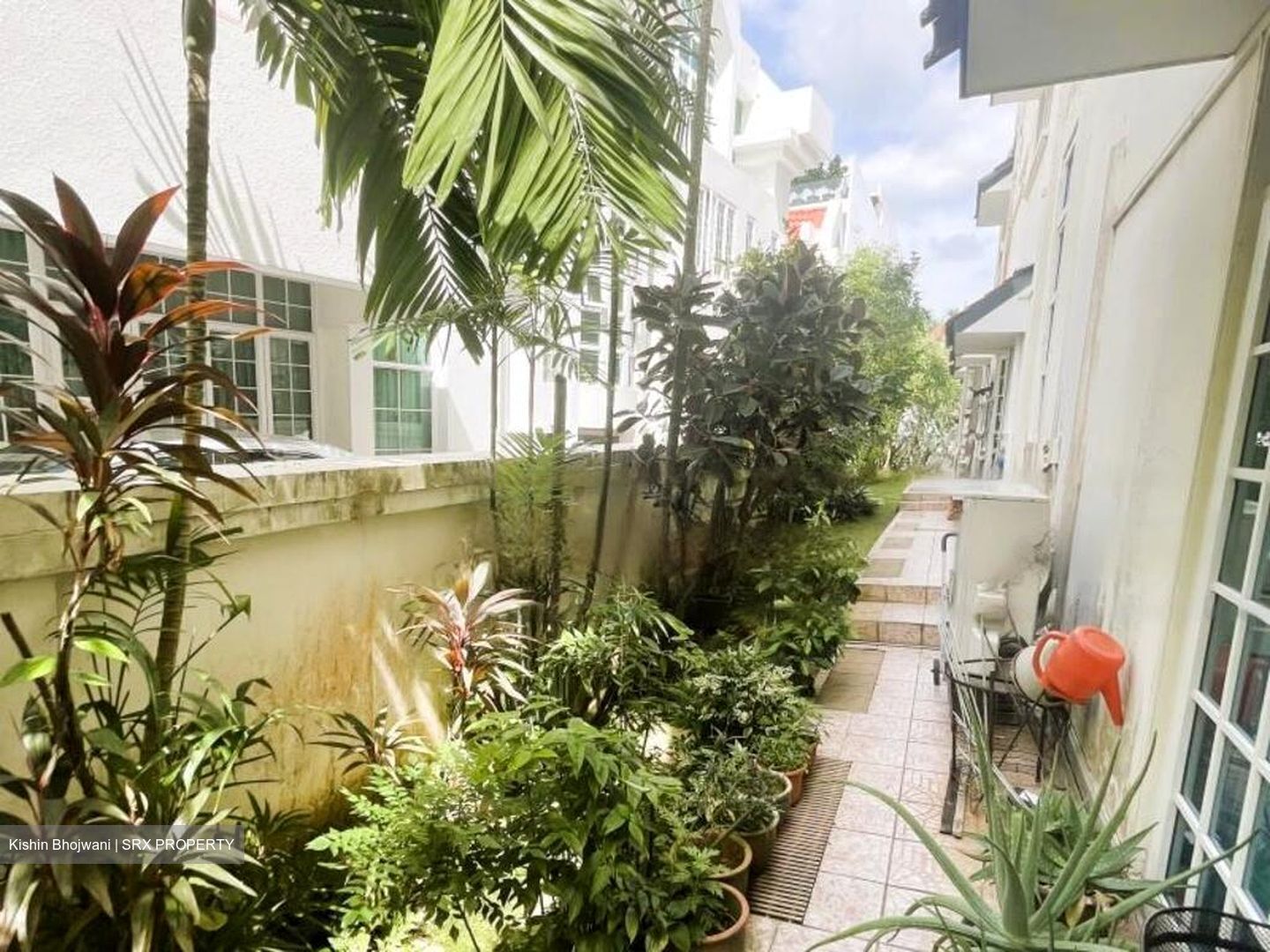 Joo Chiat Place (D15), Terrace #488435061
